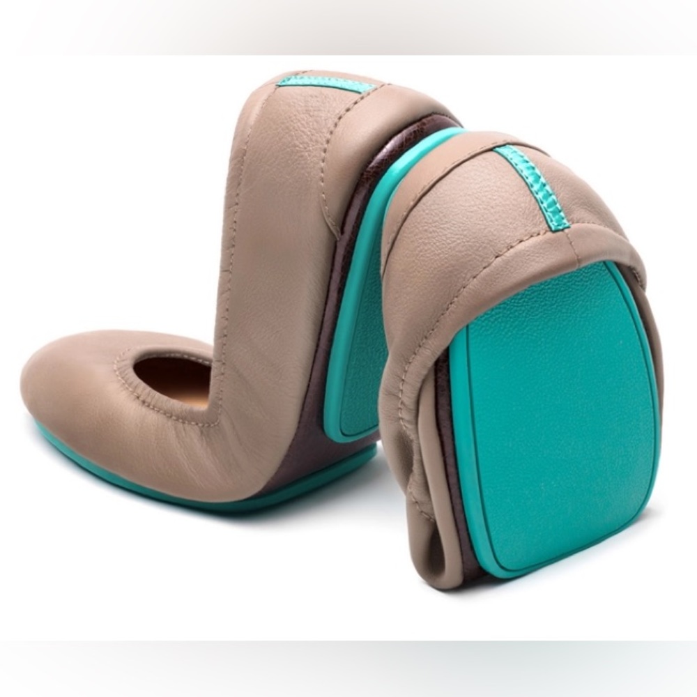 Tieks Taupe Leather Ballet Flats size 8 with box